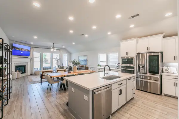 1704 Cypress Gap Trail, Mansfield, TX 76063