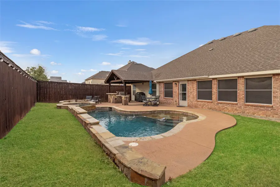 12348 Macaroon Lane, Fort Worth, TX 76244 - Image #2