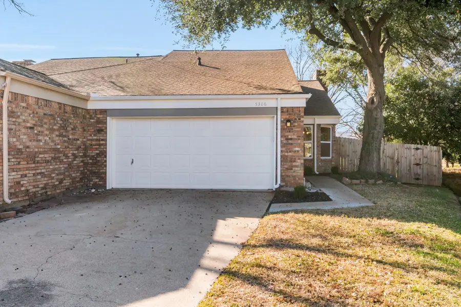 5306 San Mateo Court, Arlington, TX 76017 - Image #2