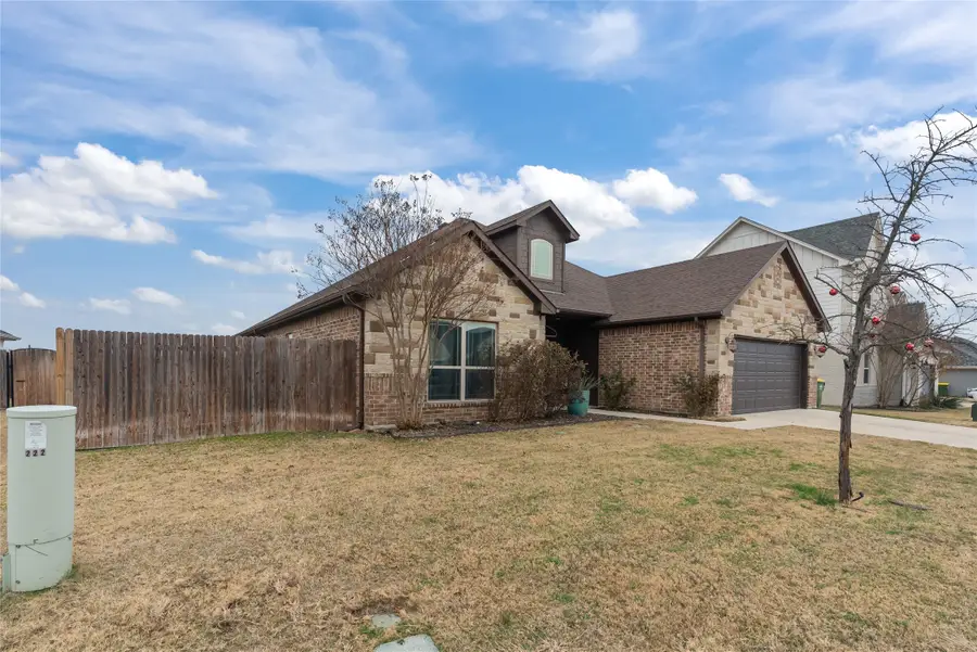 222 Rees Avenue, Godley, TX 76044 - Image #3