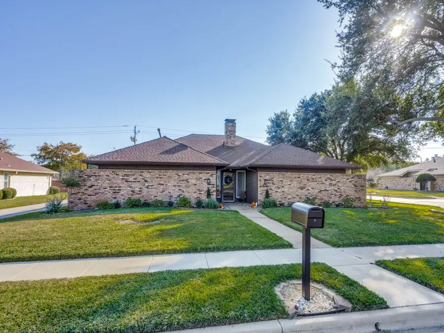 1724 Scottsdale Drive, Plano, TX 75023 - Image #2