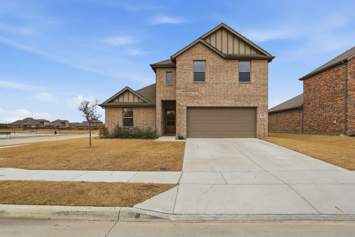 556 Hickory Ridge Drive, Van Alstyne, TX 75495 - Image #1