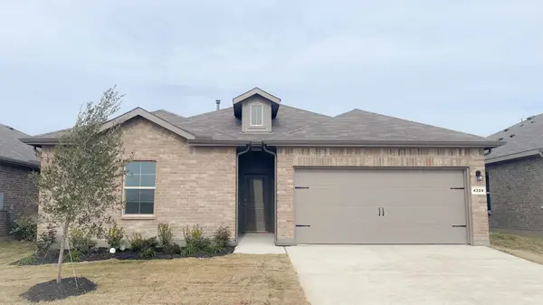 4324 Bower Hill Drive, Fort Worth, TX 76036