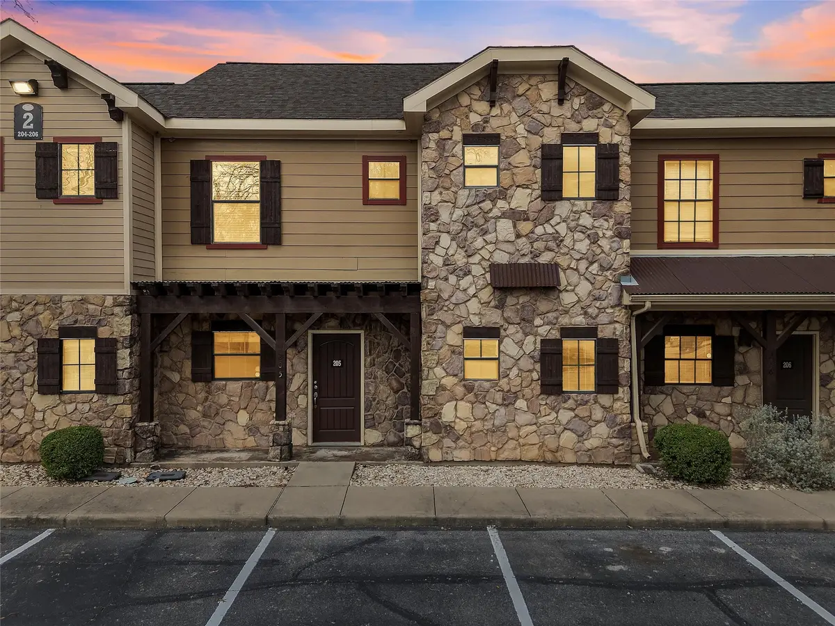 2410 S 2nd #205, Waco, TX 76706 - Image #1