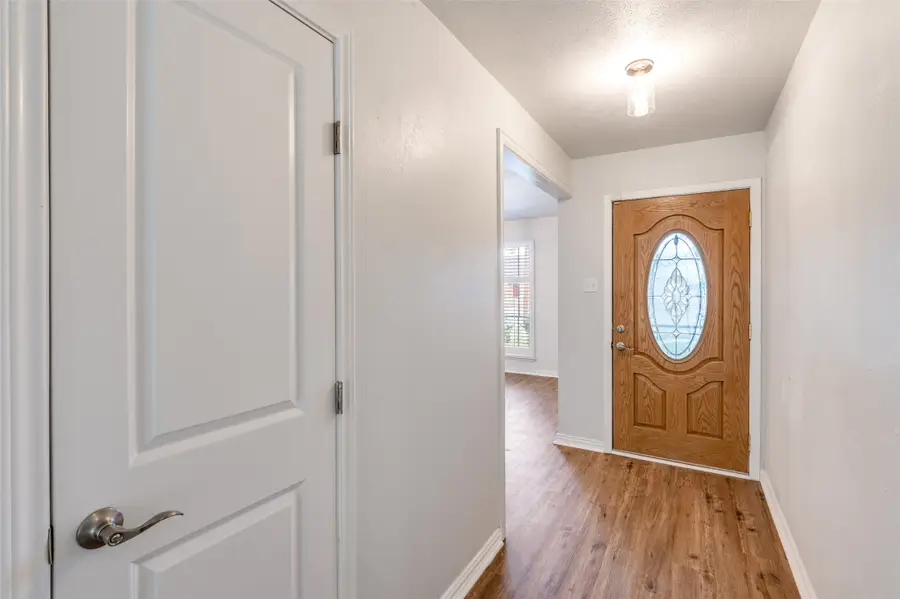 2730 Moonriver Lane, Farmers Branch, TX 75234 - Image #3