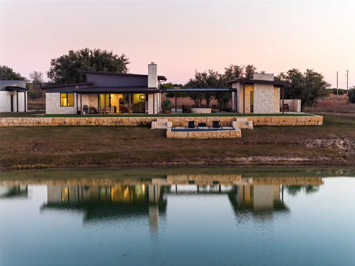 1402 Pr 21, Glen Rose, TX 76690 - #1