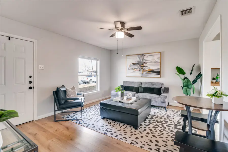 406 Freeman Street, Mesquite, TX 75149 - #3