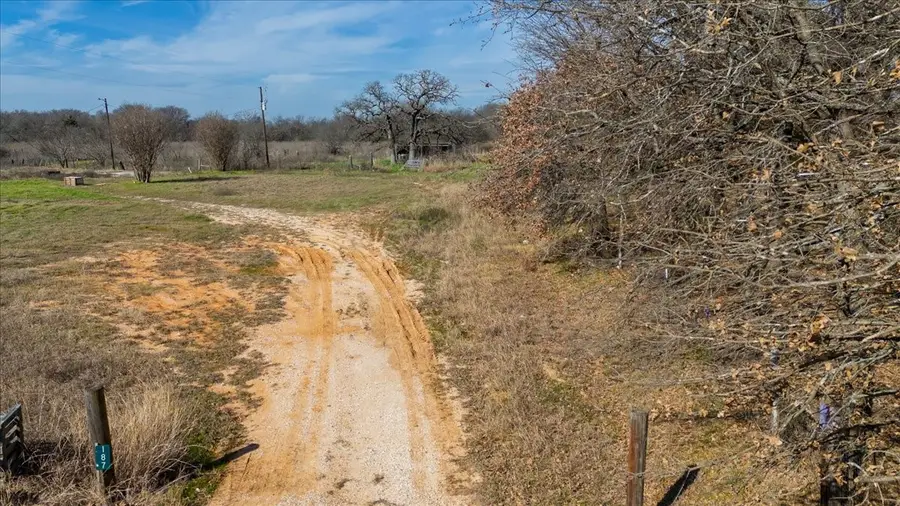 187 Private Road 125, Whitney, TX 76692 - Image #3