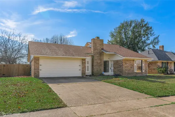 5702 Golden Meadows Drive, Bossier City, LA 71112