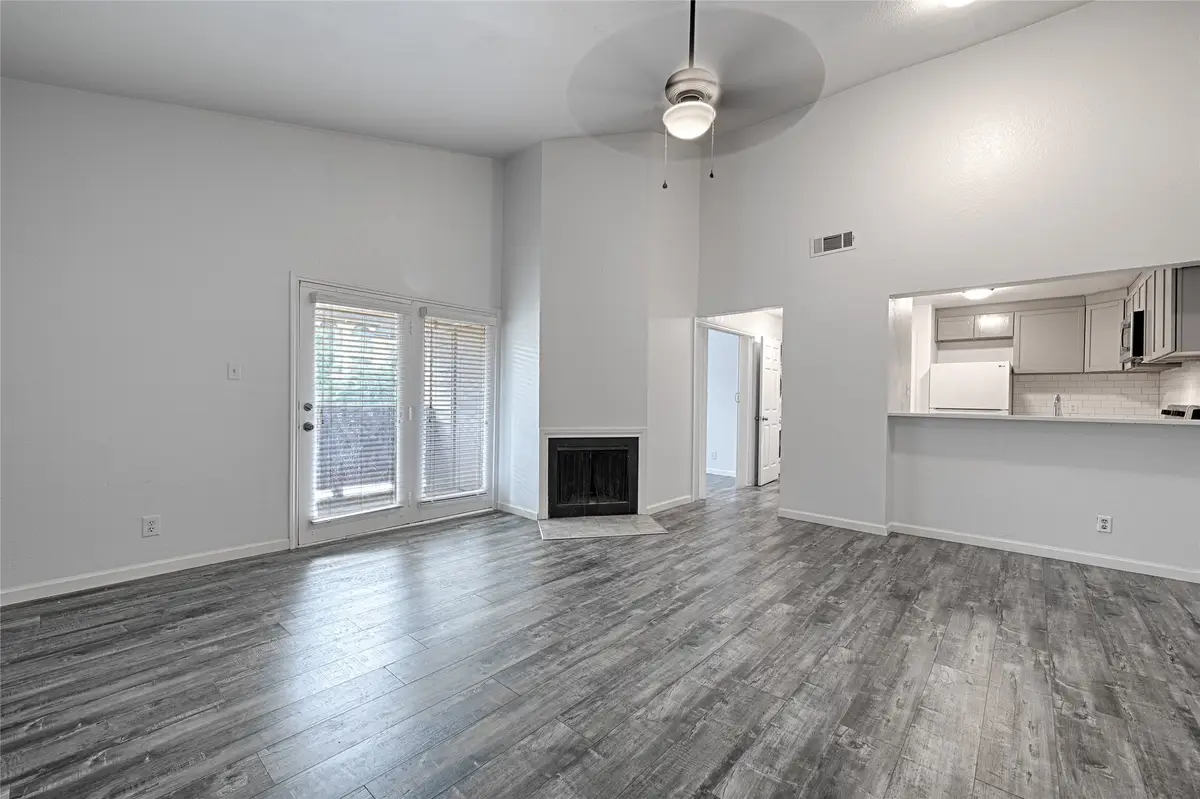 8545 Midpark Road #2, Dallas, TX 75240 - Image #1