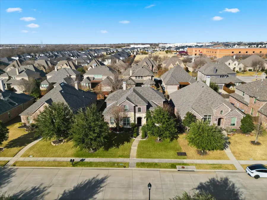 894 Starcreek Parkway, Allen, TX 75013 - Image #2