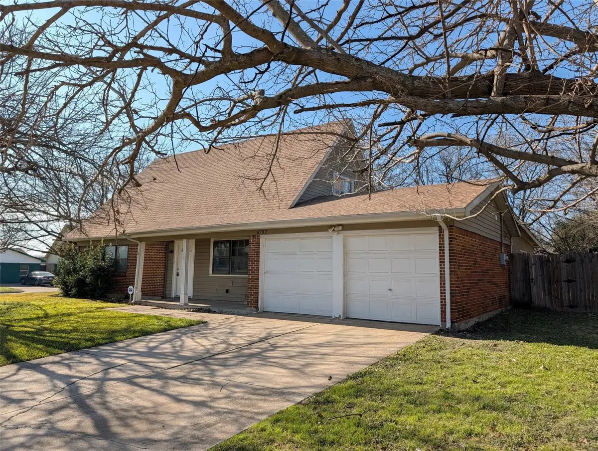 6732 Plantation Road, Forest Hill, TX 76140 - Image #1