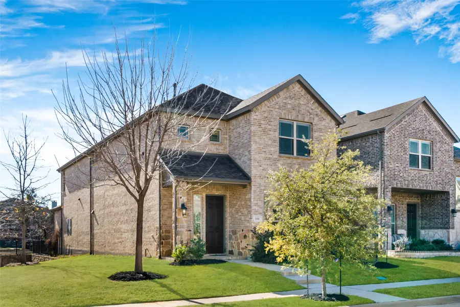 166 Mccartt Drive, Lewisville, TX 75067 - Image #2