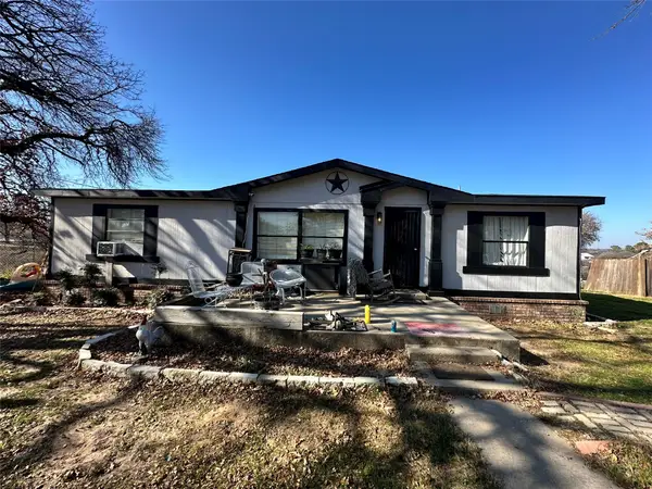 13925 Briar Road, Azle, TX 76020