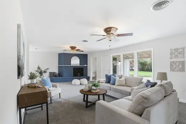 2212 Briardale Road, Fort Worth, TX 76119