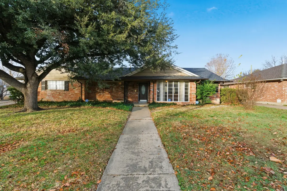 10015 Pensive Drive, Dallas, TX 75229 - Image #1