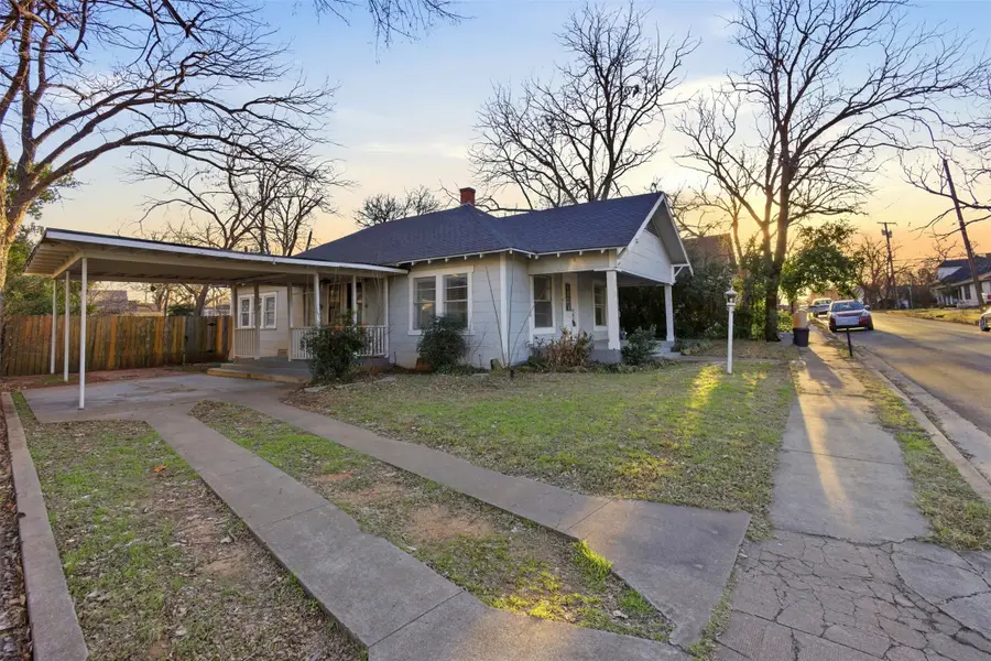 405 College Street, Cleburne, TX 76033 - #3