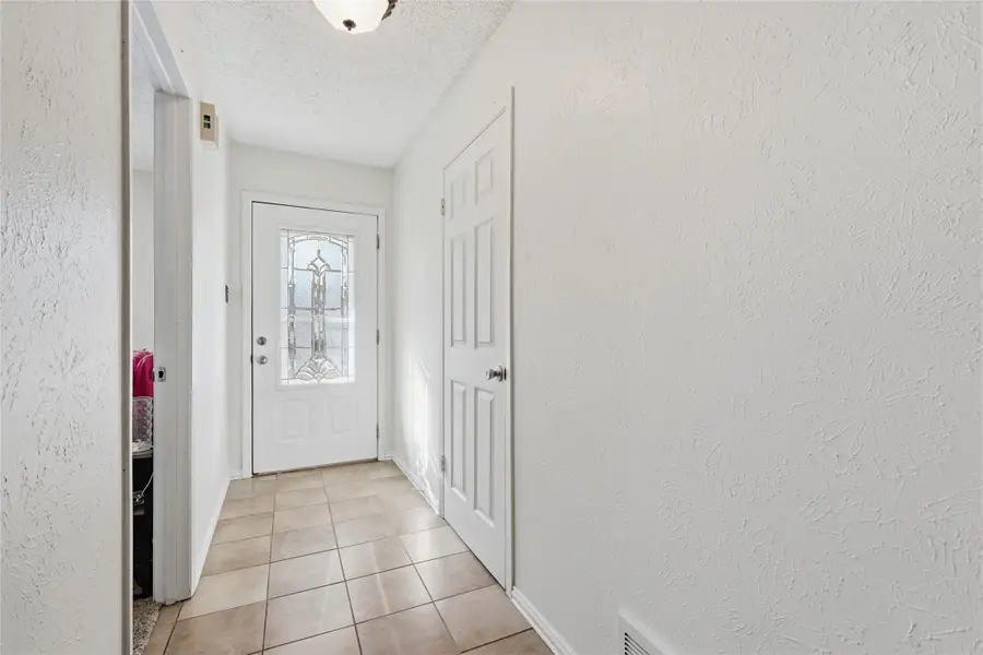 1401 Monaco Drive, Lewisville, TX 75067 - Image #3