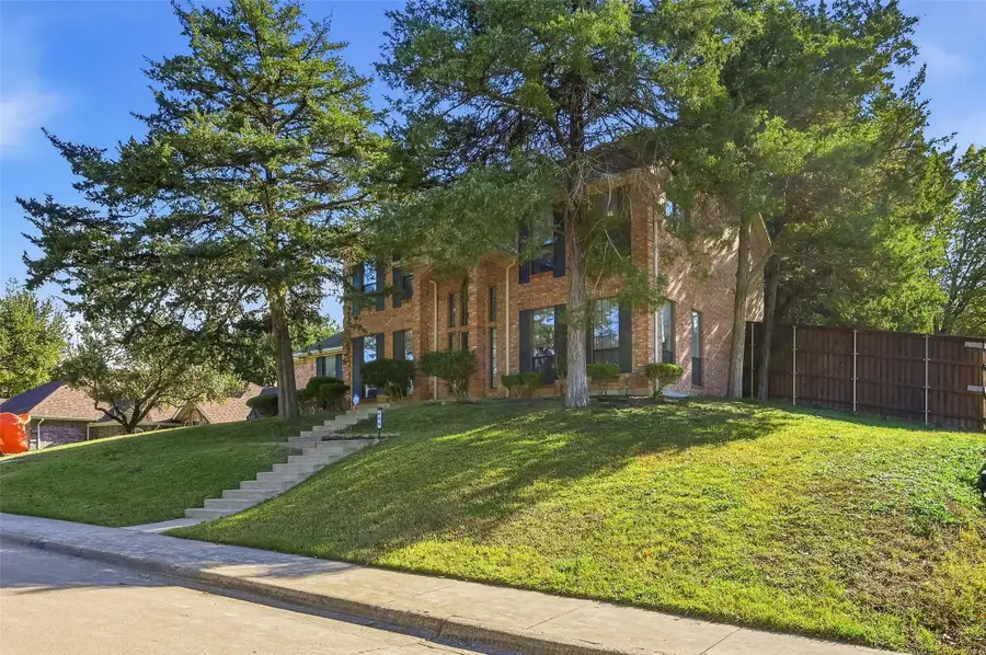 608 Ten Mile Drive, Desoto, TX 75115 - Image #2