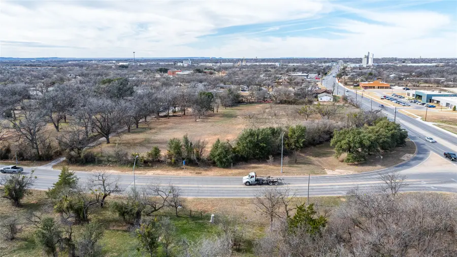TBD E 11th Street, Abilene, TX 79601 - Image #2