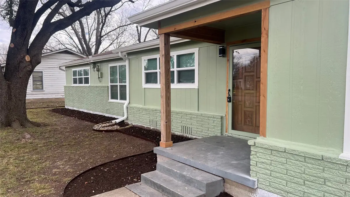 3725 Colina Lane, Waco, TX 76705 - Image #1