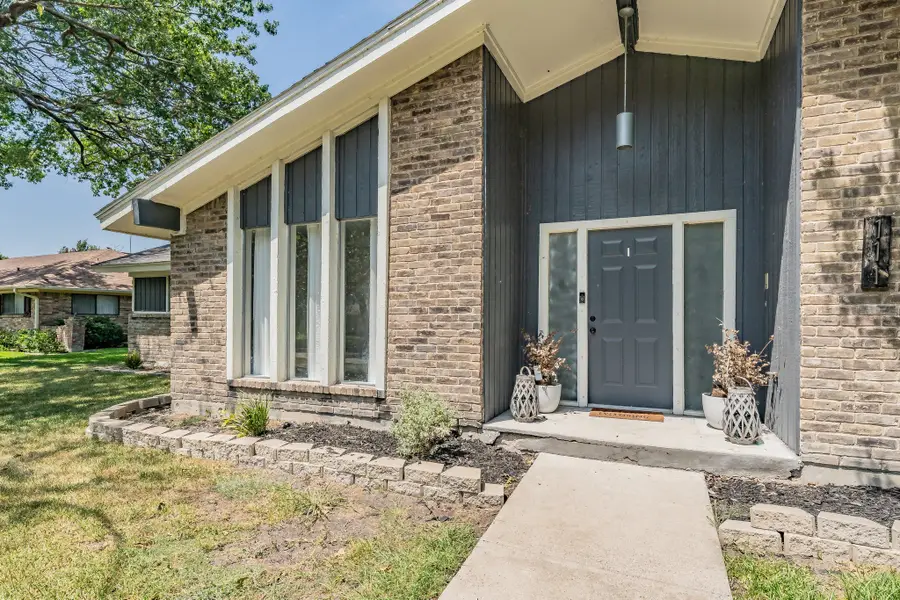 111 Ashe Bend Drive, Rowlett, TX 75087 - Image #3