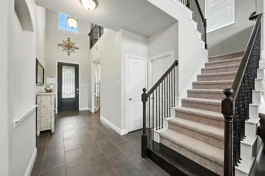 933 Spring Falls Drive, McKinney, TX 75071 - Image #3