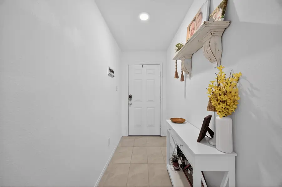 1477 Yachtclub Drive, Pelican Bay, TX 76020 - Image #3