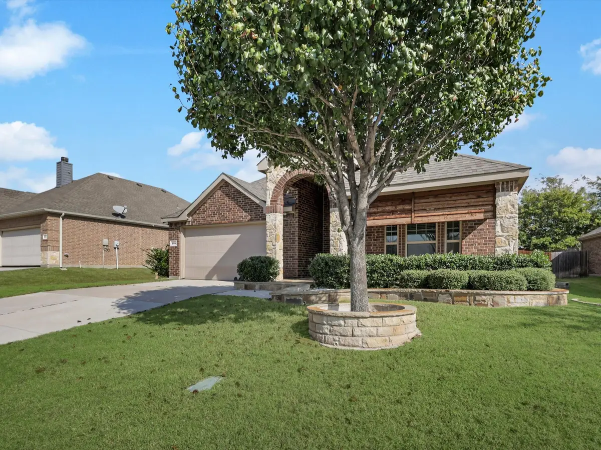 609 Racine Drive, Oak Point, TX 75068 - Image #1