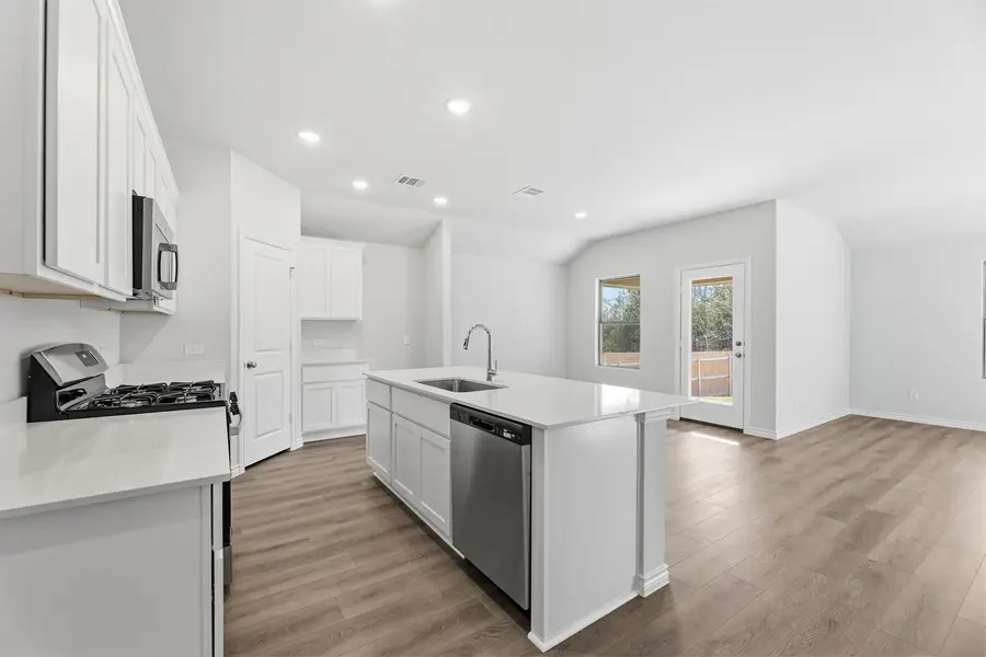 3850 Rose Hill Court, Denison, TX 75020 - Image #3