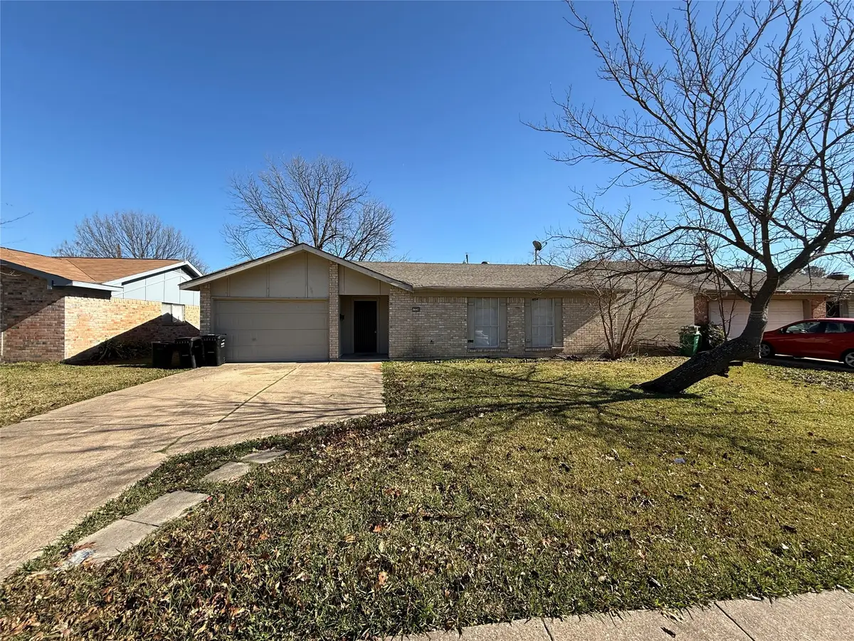1334 Rutherford Drive, Mesquite, TX 75149 - Image #1