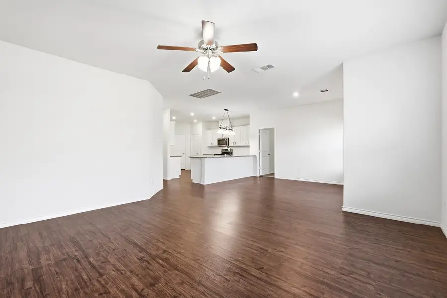 2409 Evening Stone Drive, Aubrey, TX 76227 - Image #3