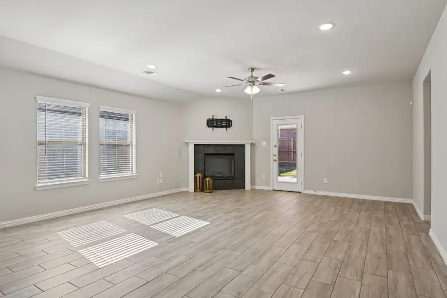 1008 Wasatch Court, Burleson, TX 76028 - Image #3