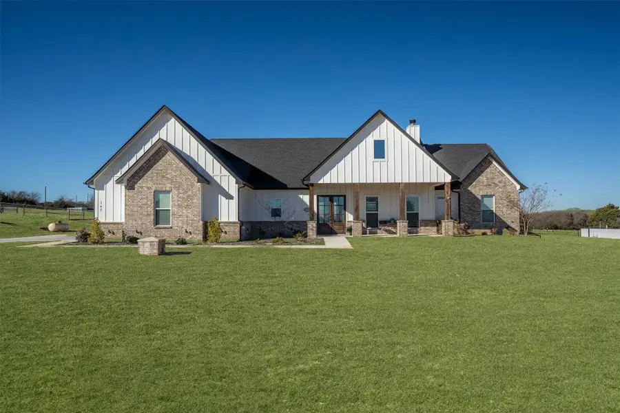 165 Quail Ridge Court, Decatur, TX 76234 - Image #3