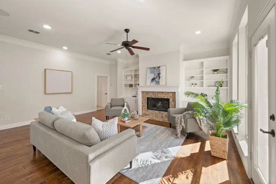 2709 Mesquite Lane, Grapevine, TX 76051 - Image #3