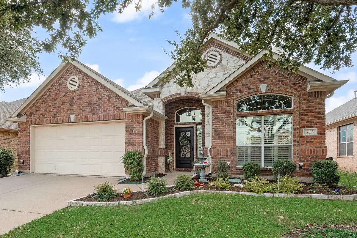 212 Park Meadows Drive, Euless, TX 76039 - Image #1
