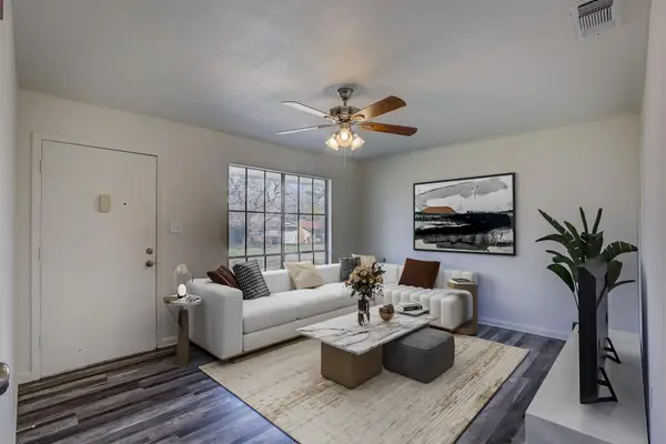 1908 Division Street, Greenville, TX 75401