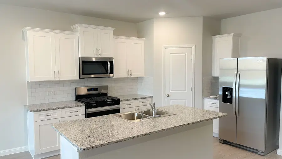 4312 Bower Hill Drive, Crowley, TX 76036 - Image #2