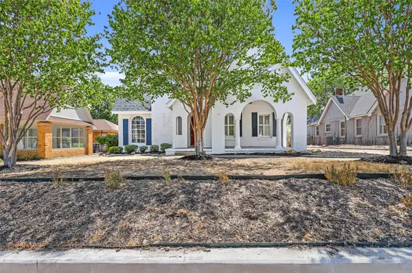 2563 S University Drive, Fort Worth, TX 76109