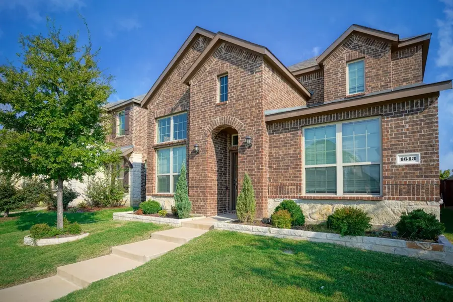 1613 Bennington Lane, Celina, TX 75009 - Image #2