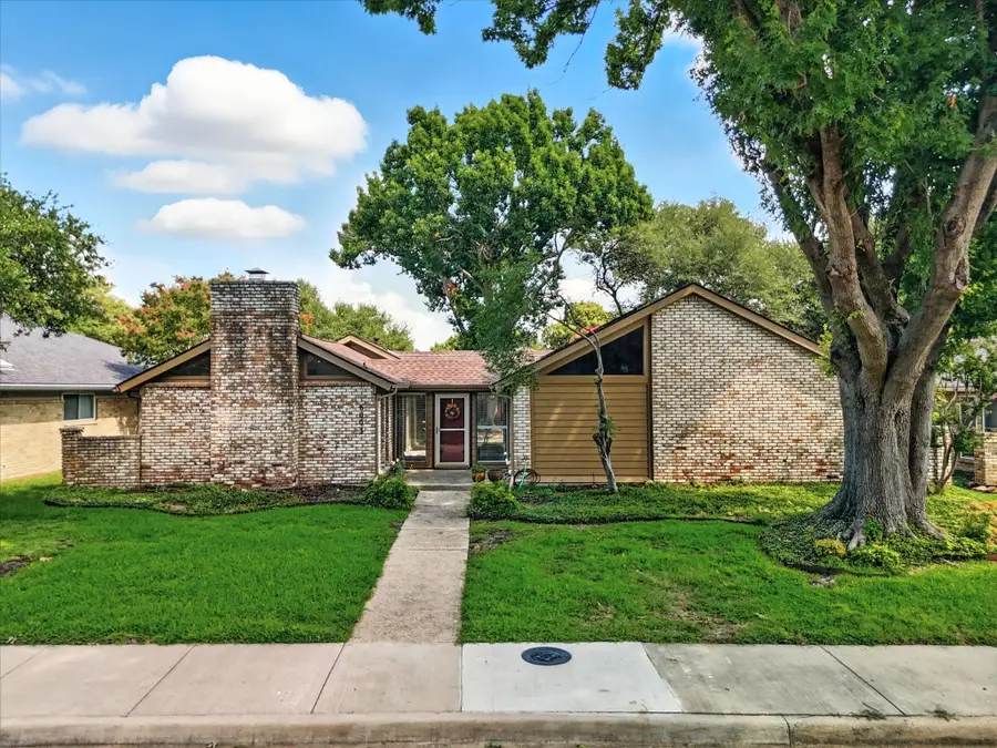 6003 Spring Flower Trail, Dallas, TX 75248 - Image #2