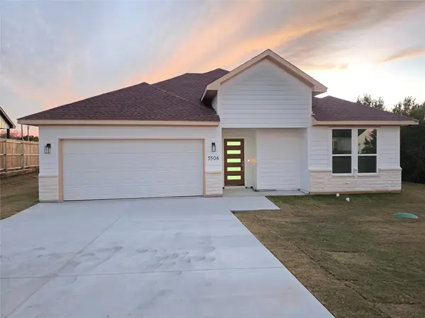 5506 Firewood Trail, Granbury, TX 76048