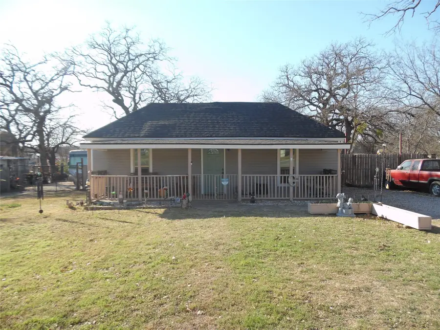 1307 N Elm Street, Weatherford, TX 76086 - Image #2