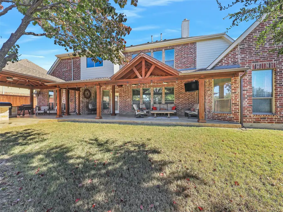 524 Buffalo Bend Court, Murphy, TX 75094 - Image #2