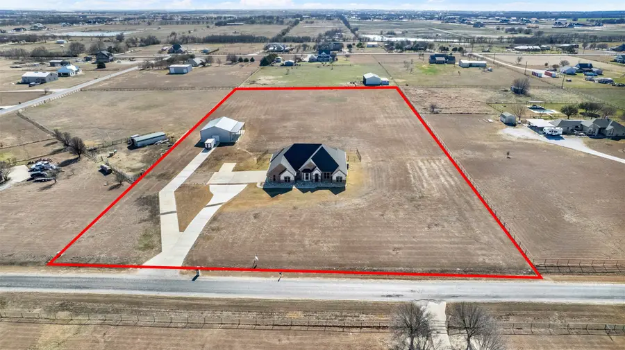 834 Audra Circle, Rhome, TX 76078 - Image #2