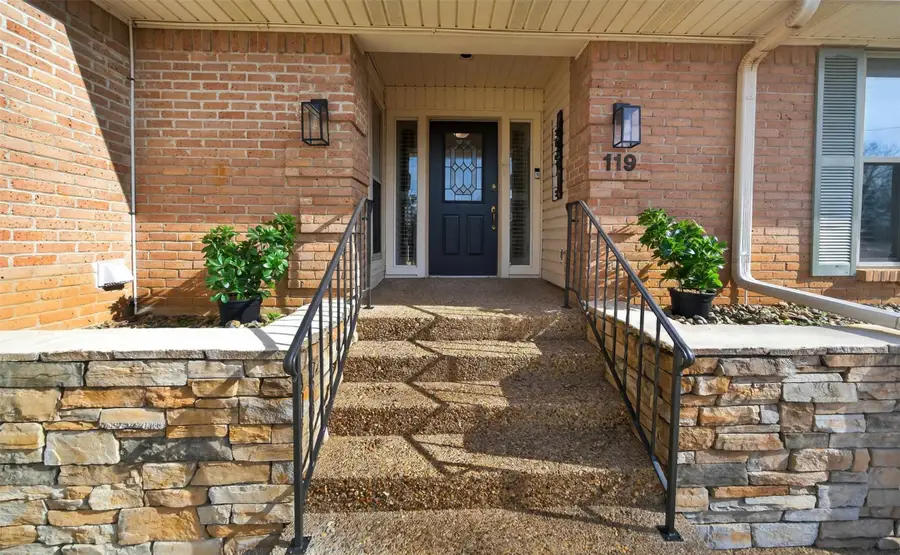 119 Williamsburg Lane, Bullard, TX 75757 - Image #2