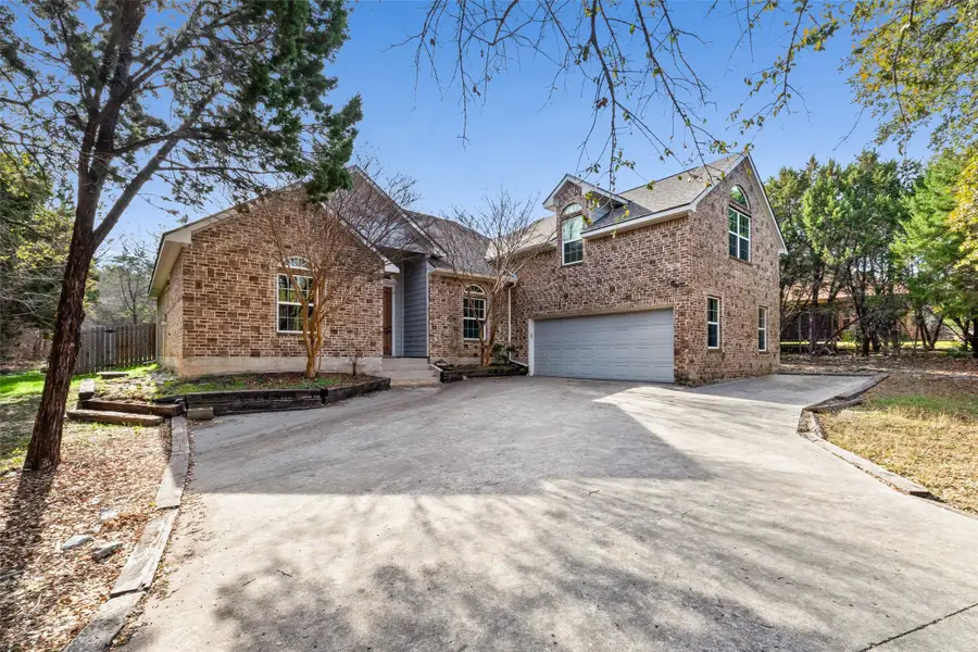 2914 San Gabriel Drive, Granbury, TX 76048 - Image #2