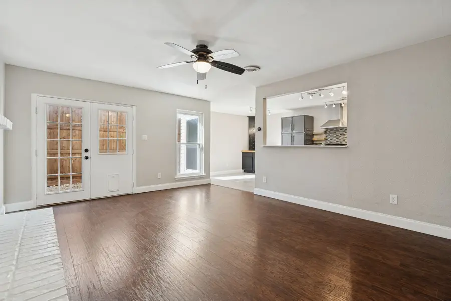 2009 Via Bravo, Carrollton, TX 75006 - Image #3