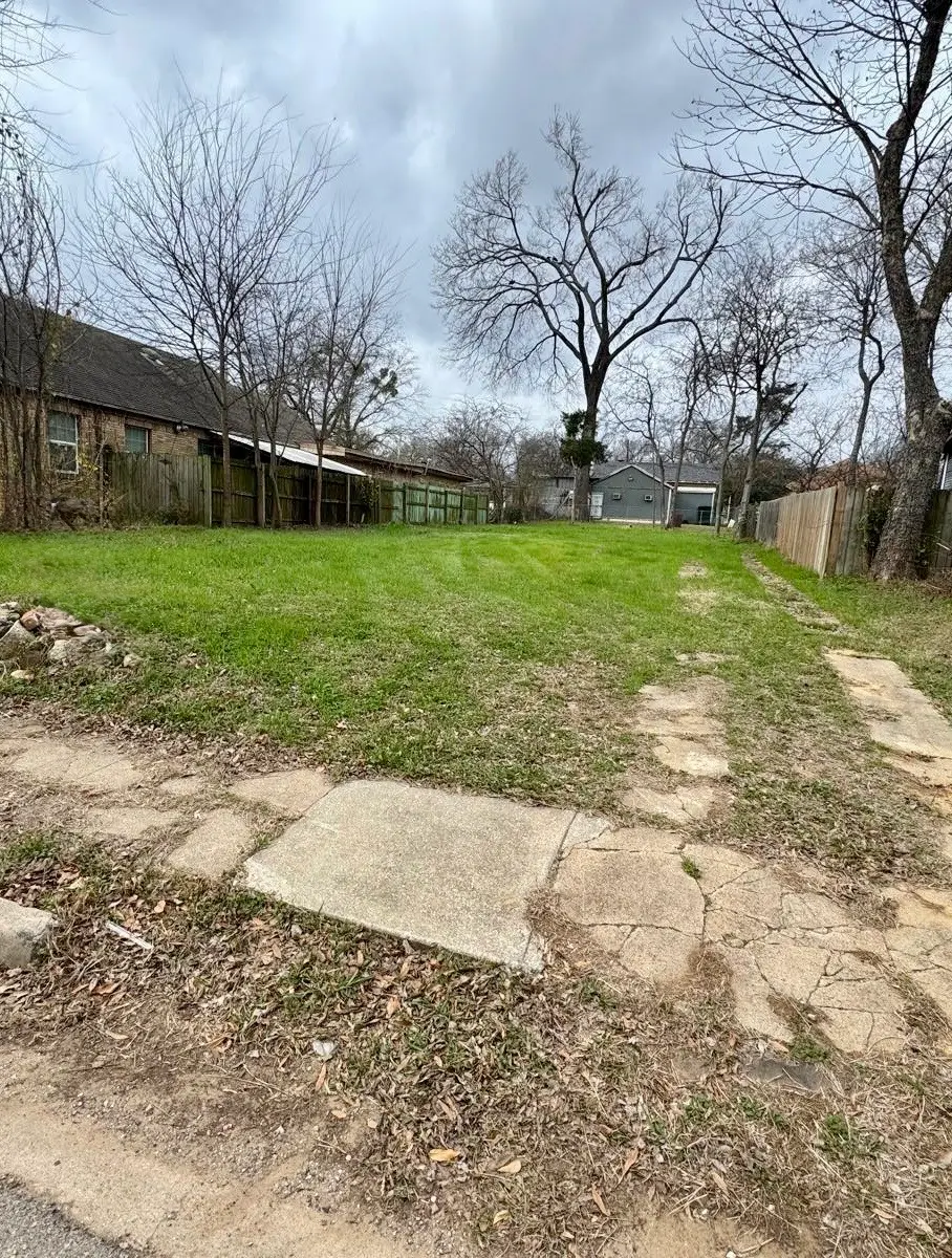 706 N Della Avenue, Tyler, TX 75702 - Image #1