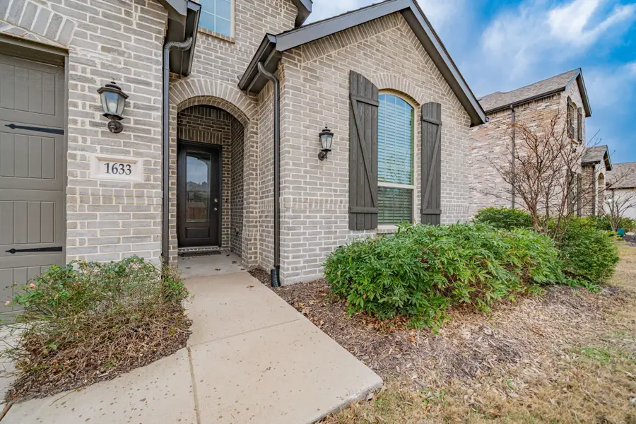1633 Castleford Drive, Forney, TX 75126 - Image #2